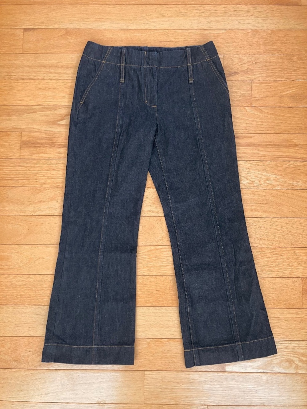 Tory Burch Cropped Flare Jeans in Resin Rinse Size 28